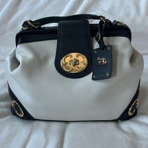 Used leather Satchel Black and White Emma Fox bag. Clean interior